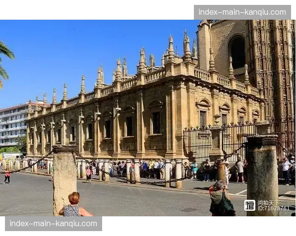 塞维利亚坚守原址建设新主场,将打造震撼单层北看台容纳5.5万人 塞维利亚坚守原址建设新主场,将打造震撼单层北看台容纳5.5万人